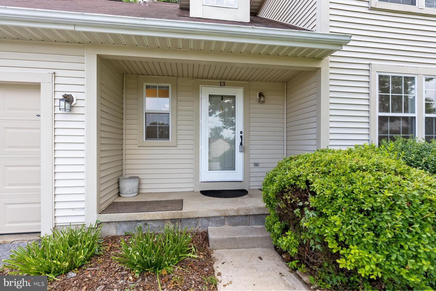 13 Bellinger Court photo 4