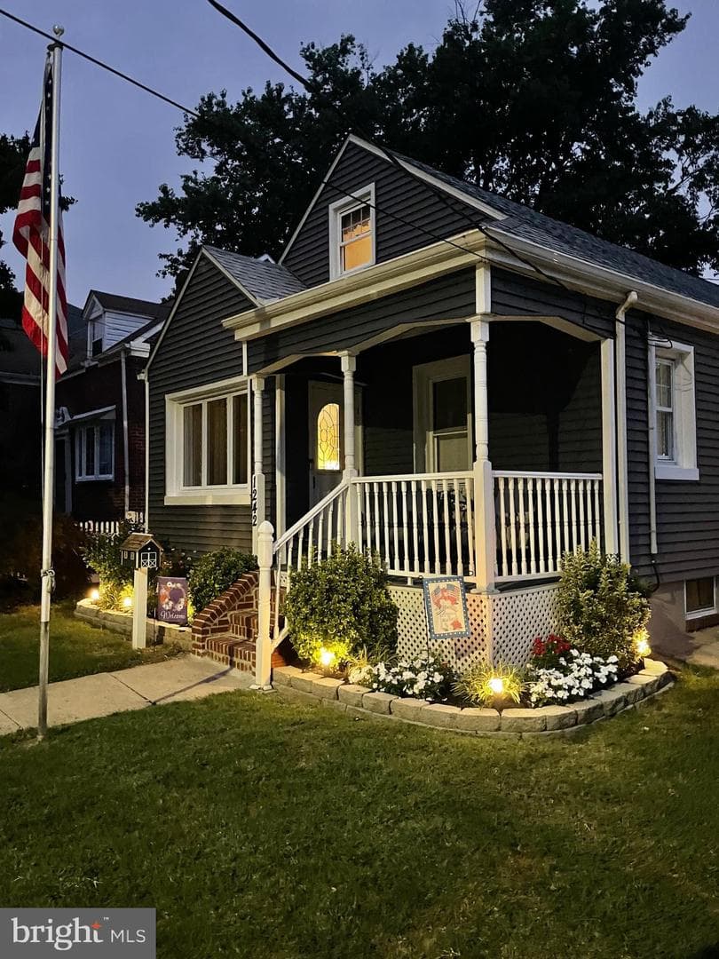 1242 Vogt Avenue photo 4