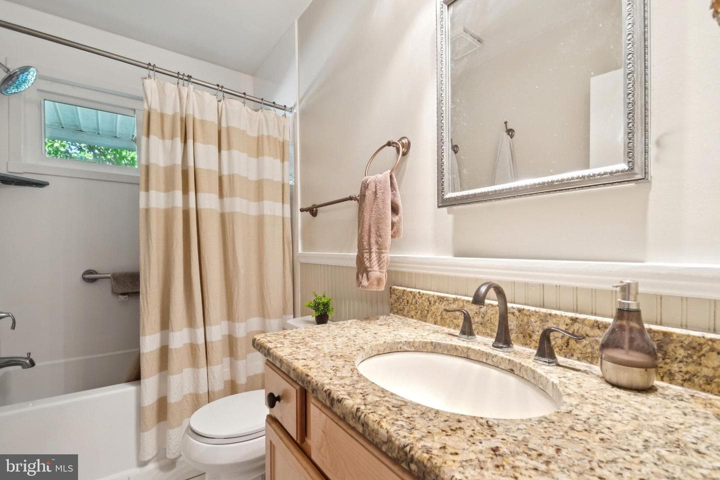 1232 Saint Andrews Way photo 12