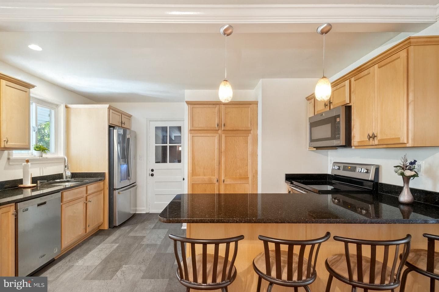 1232 Saint Andrews Way photo 8