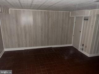 2746 Moorgate Road photo 11