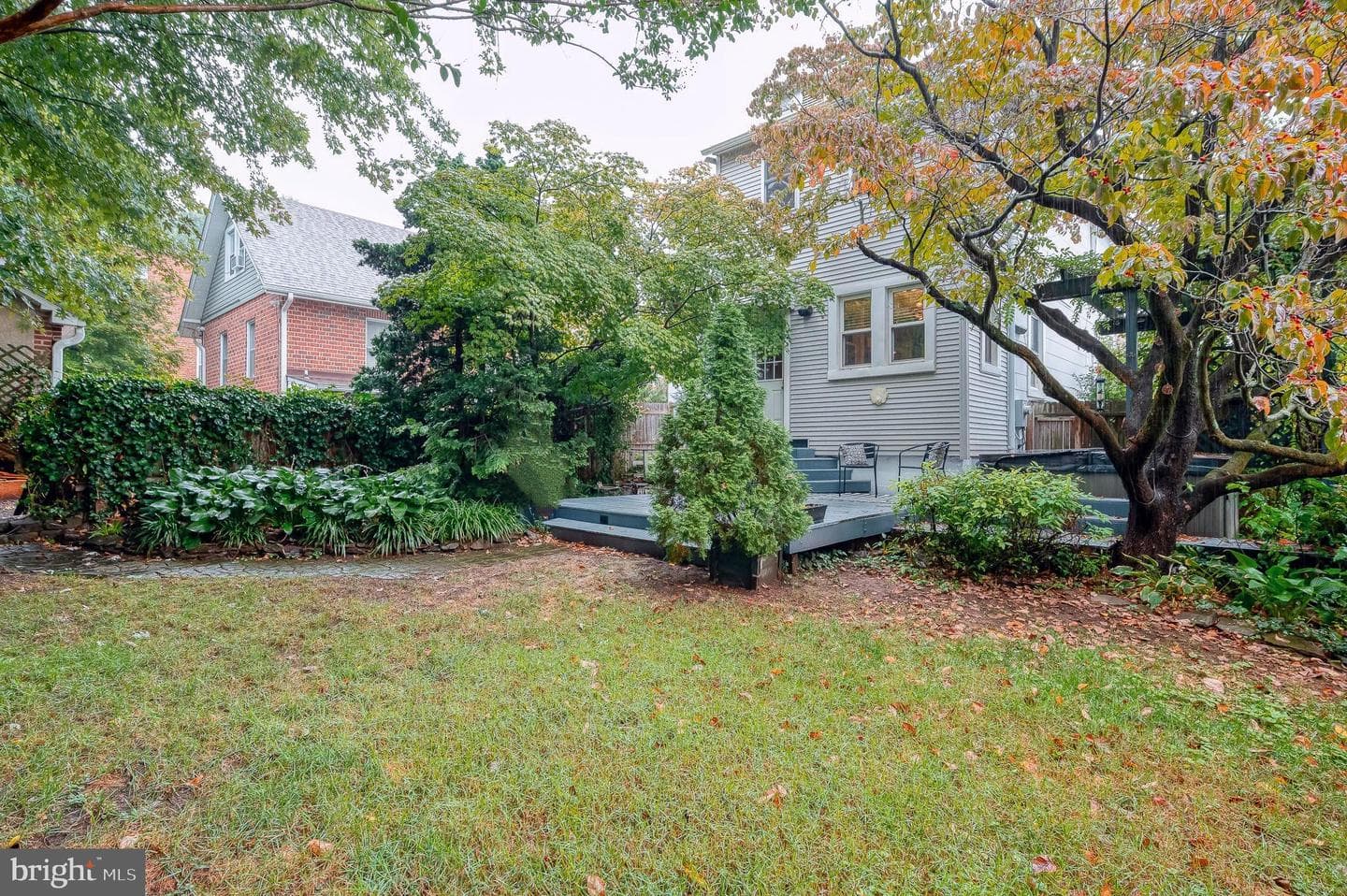 632 Plymouth Road photo 31