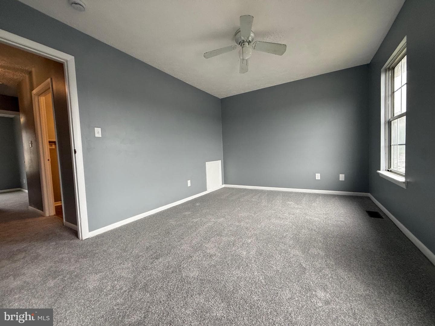 54 Chelmsford Court photo 34