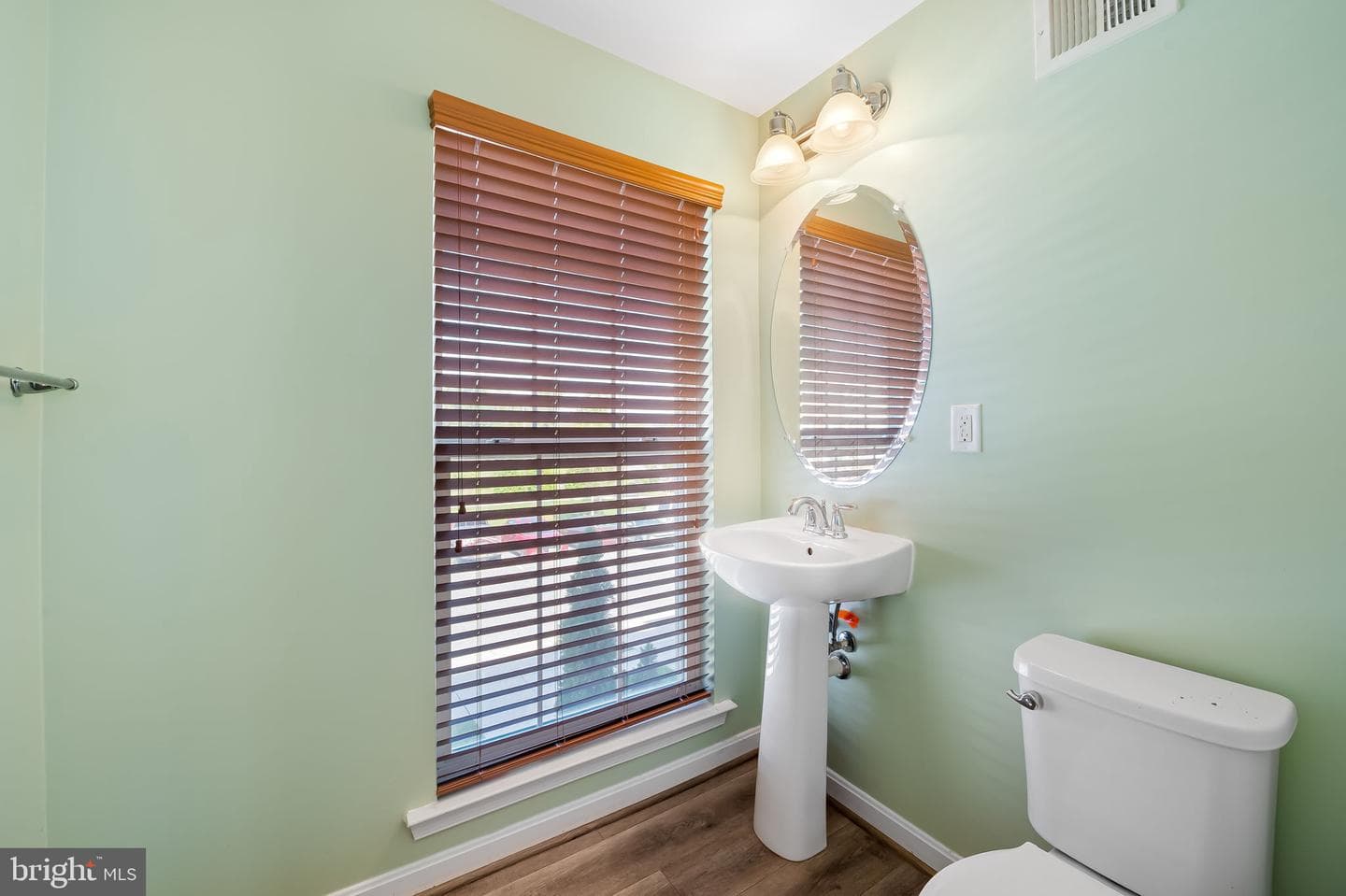 7723 Town View Drive photo 9