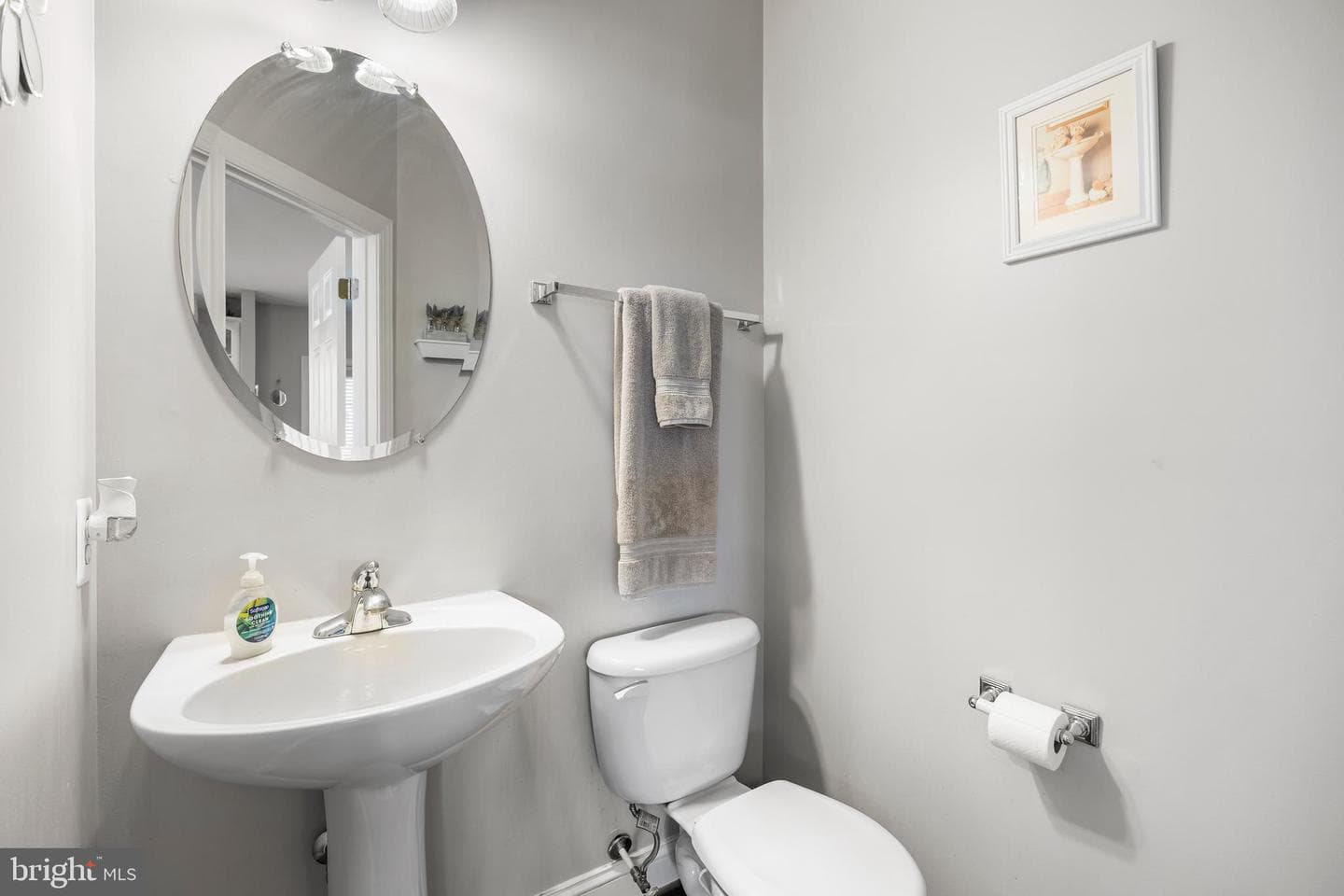 103 Troutbeck Court photo 23