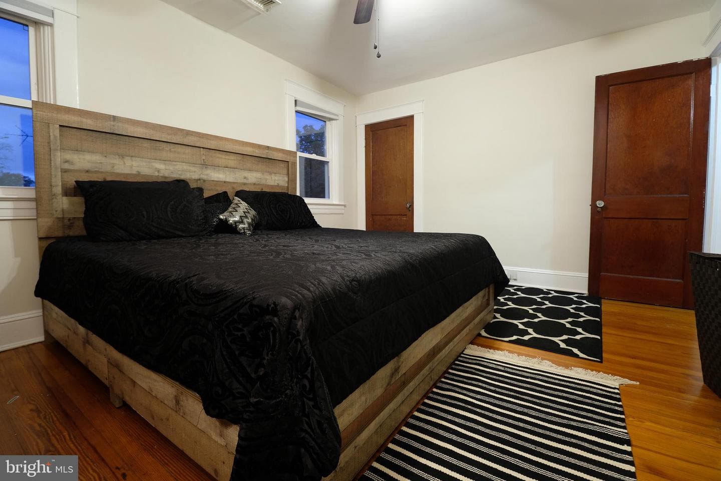 905 Woodsdale Road photo 12