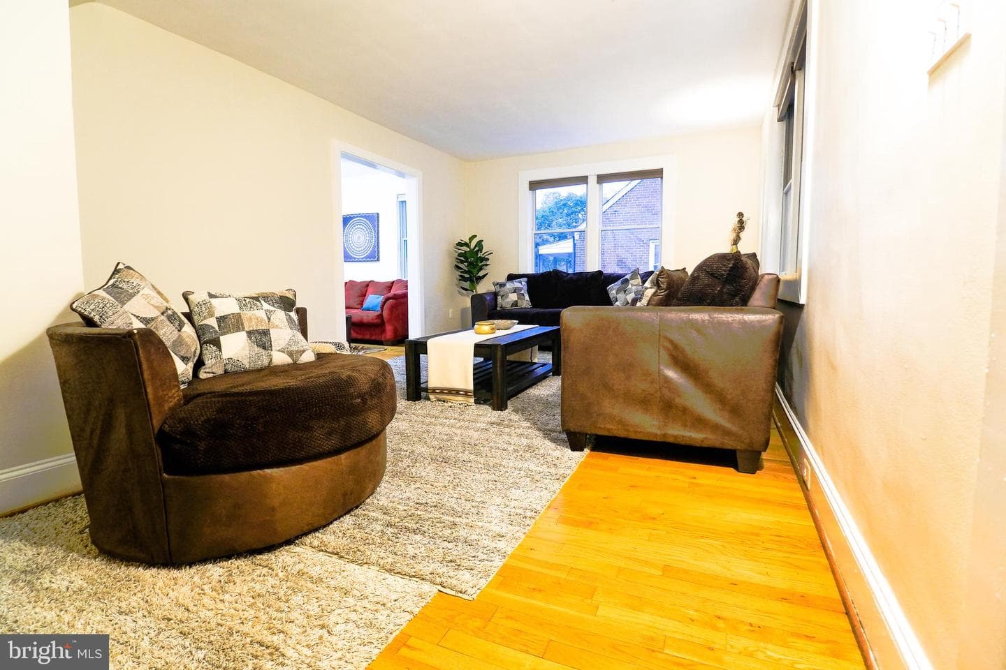 905 Woodsdale Road photo 3