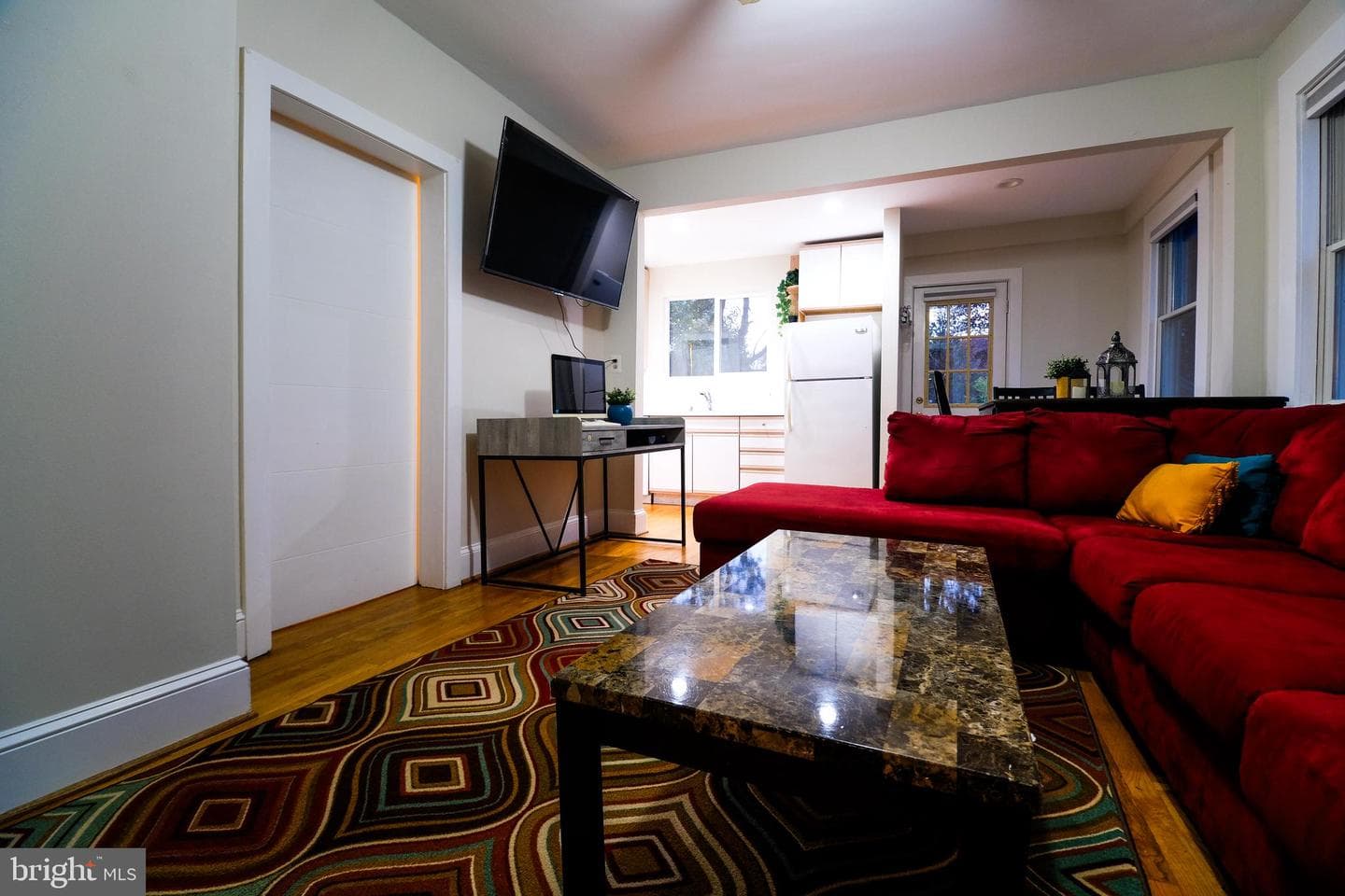 905 Woodsdale Road photo 5