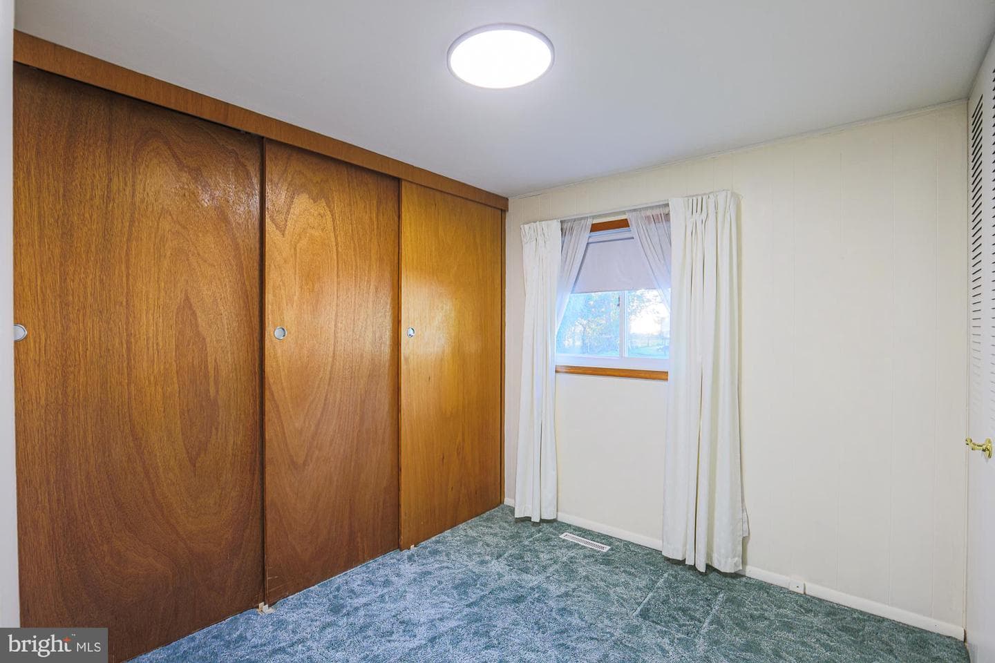 8602 David Avenue photo 22