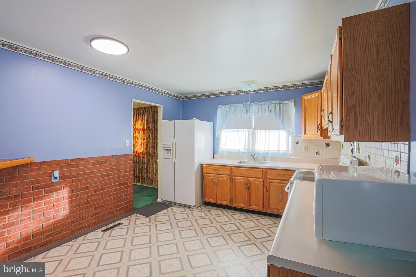 8602 David Avenue photo 6