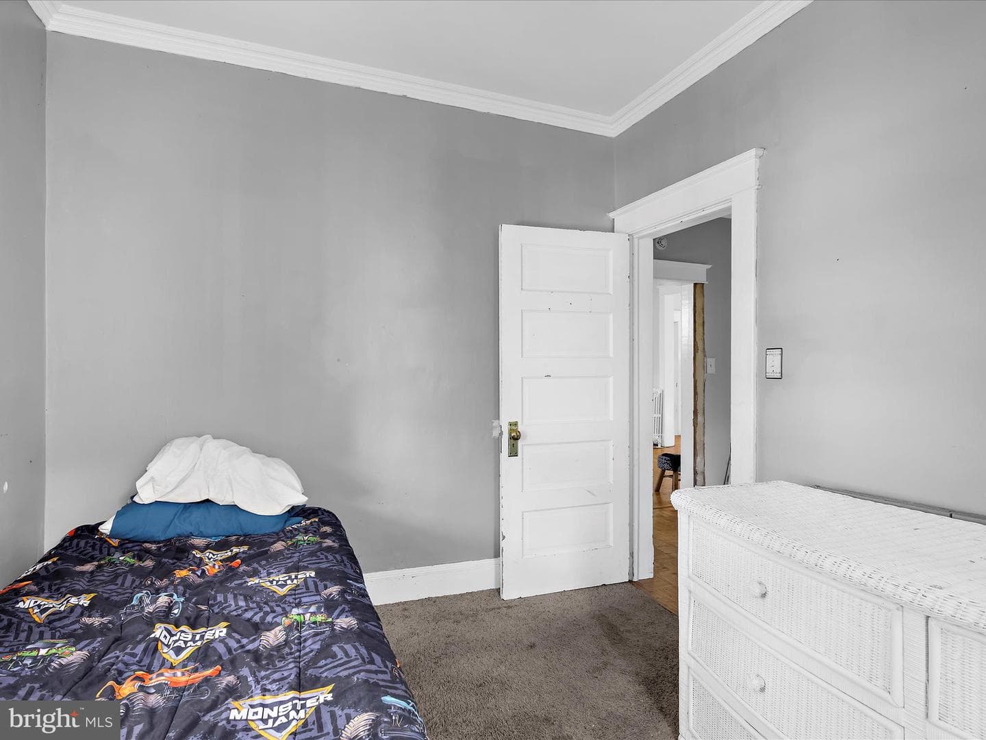 1328 Maple Avenue photo 19