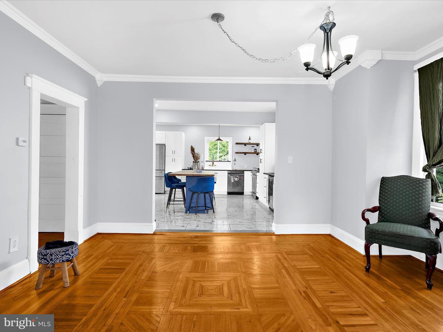1328 Maple Avenue photo 7