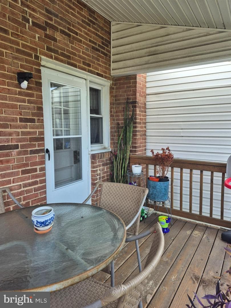 538 47th Street photo 16