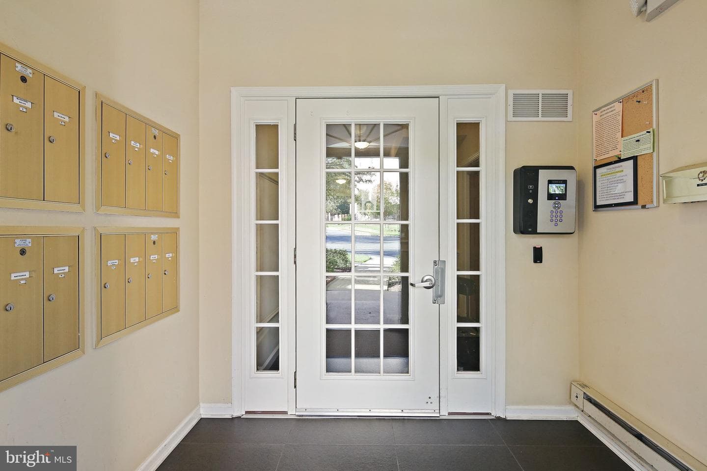 9500 Amberleigh Lane #9500d photo 5