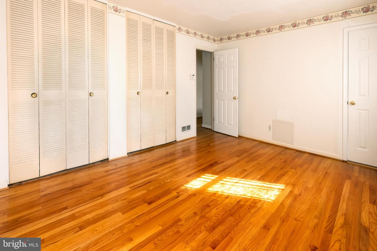 2303 Wuthering Road photo 14