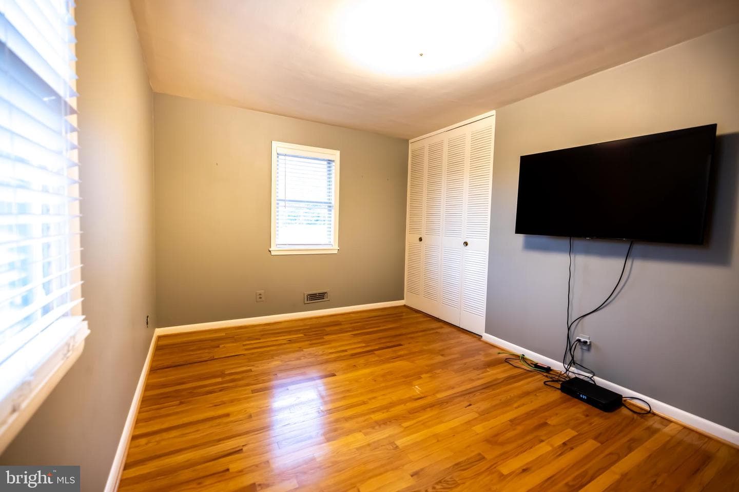 2303 Wuthering Road photo 17