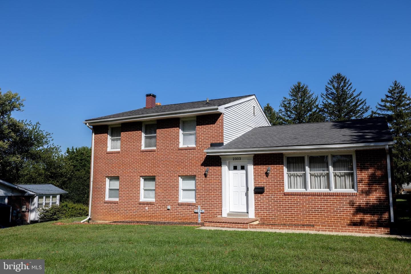 2303 Wuthering Road photo 34