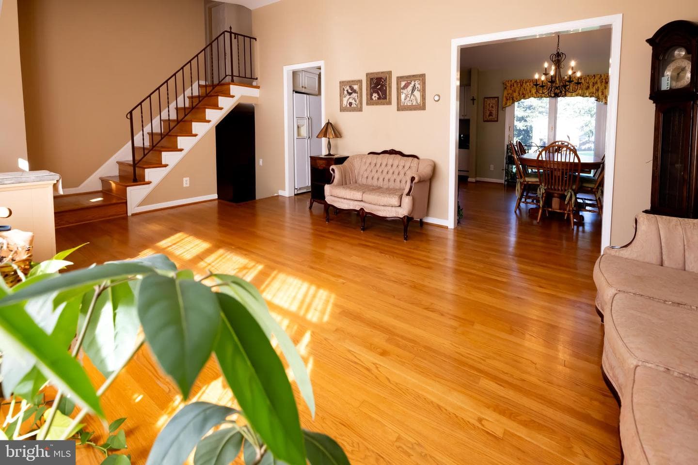2303 Wuthering Road photo 4