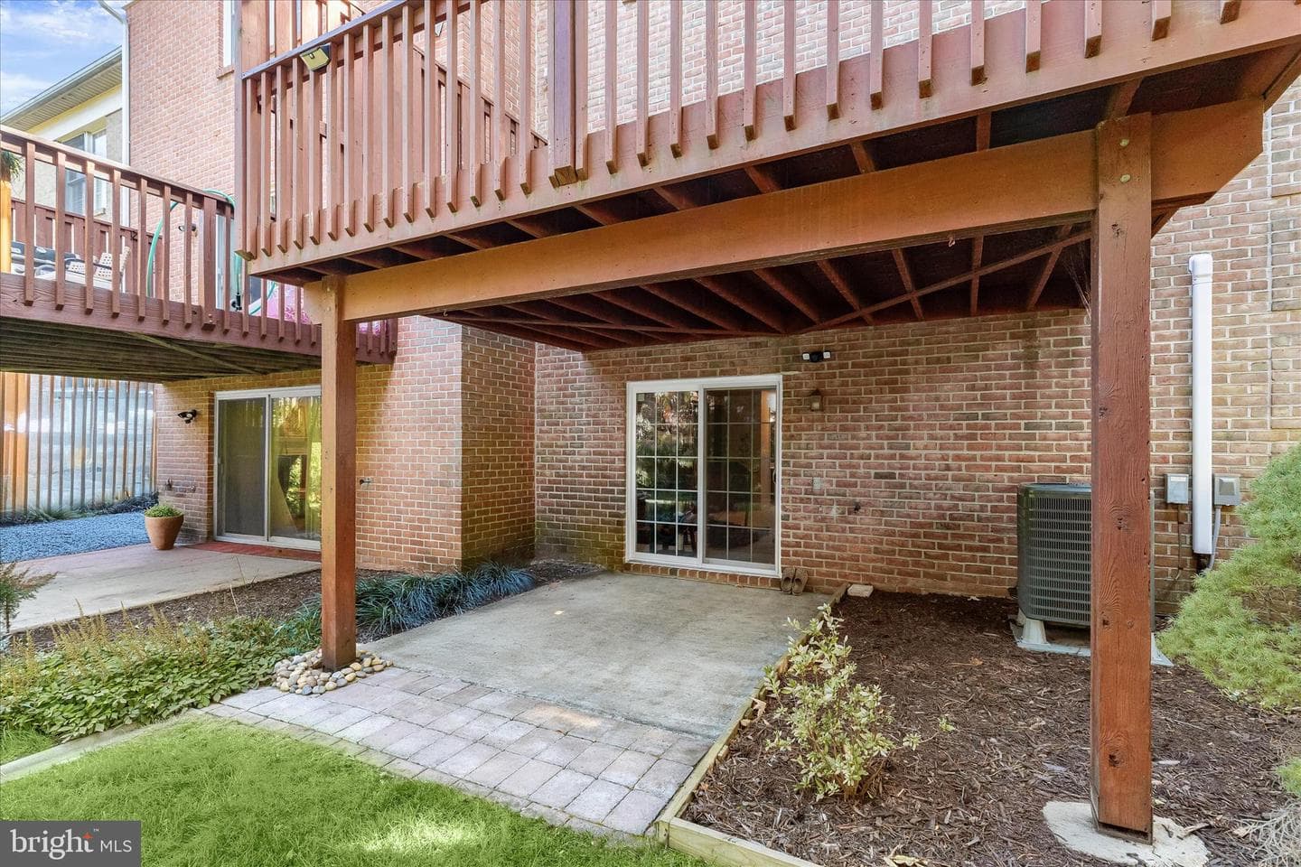 28 Alderman Court photo 45