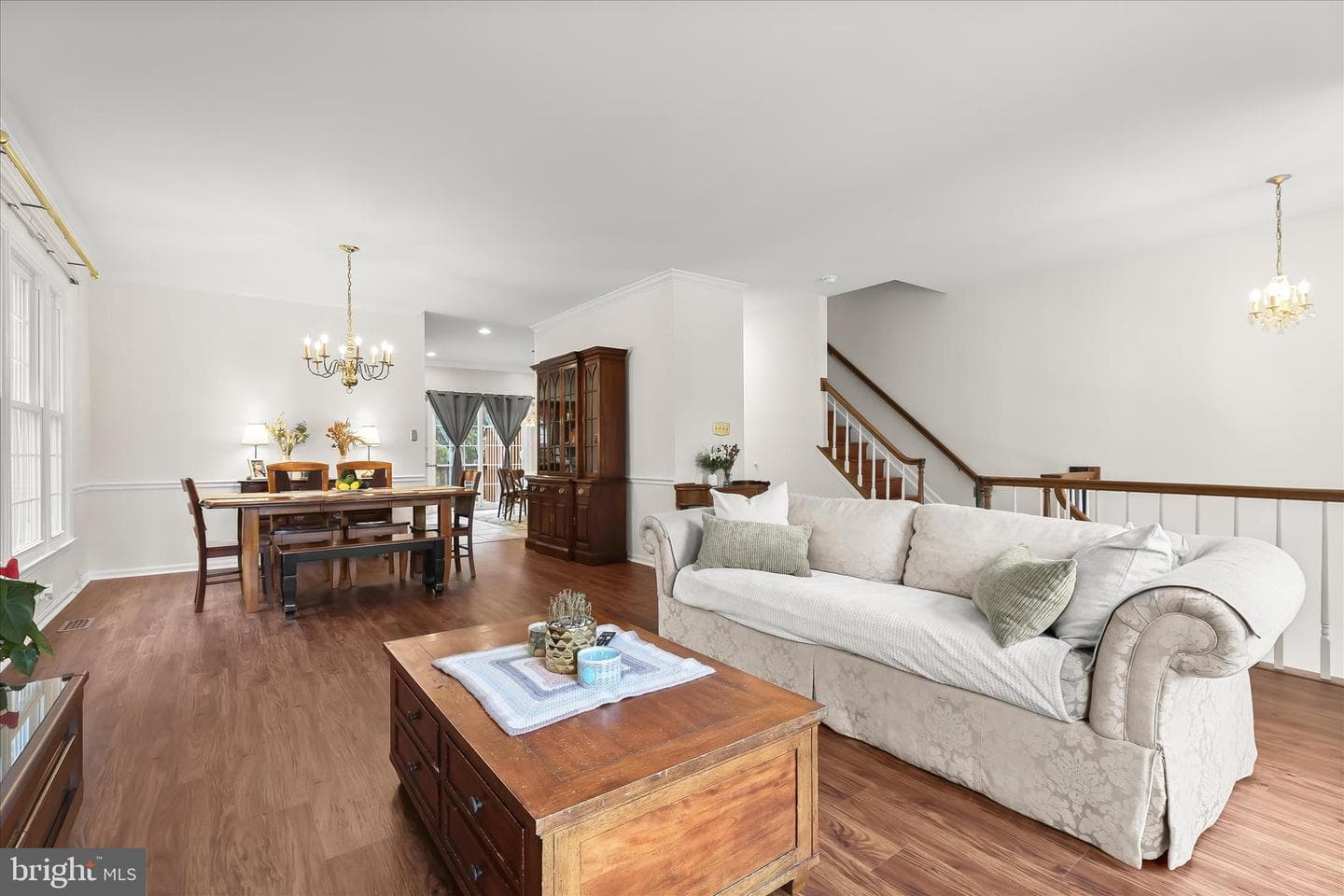 28 Alderman Court photo 5