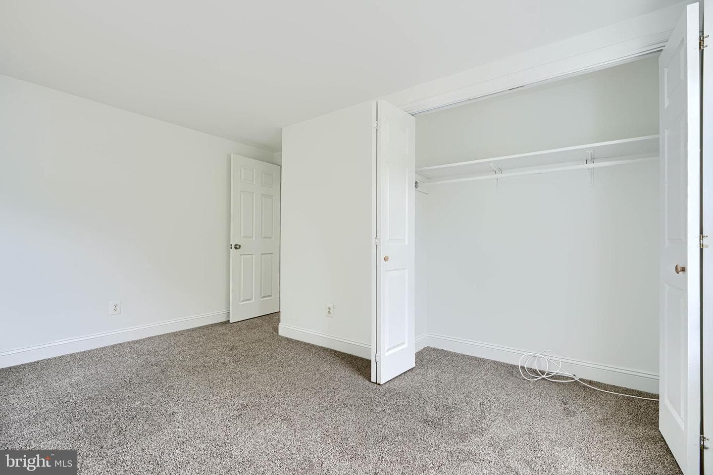 3500 Moultree photo 19