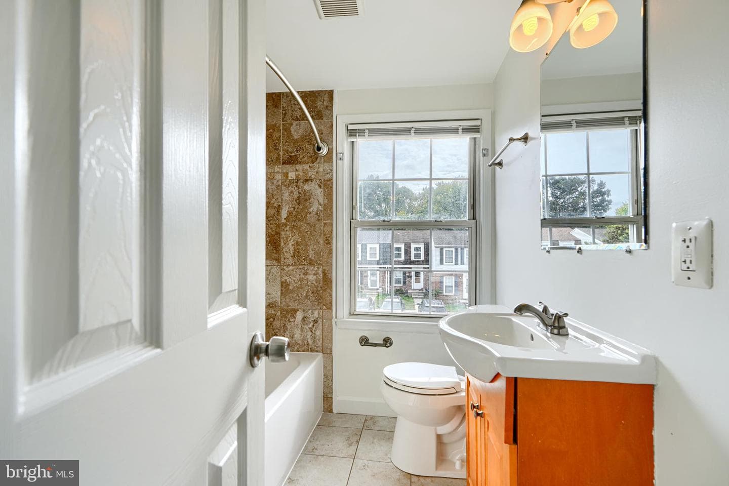 3500 Moultree photo 26