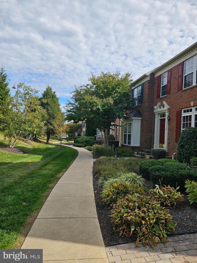 5099 Cameo Terrace #5099 photo 2