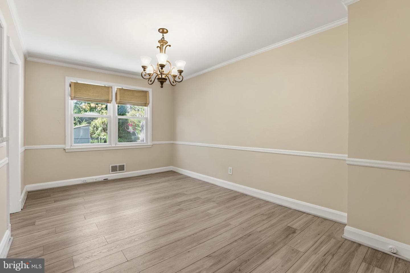 1002 Winsford Road photo 8