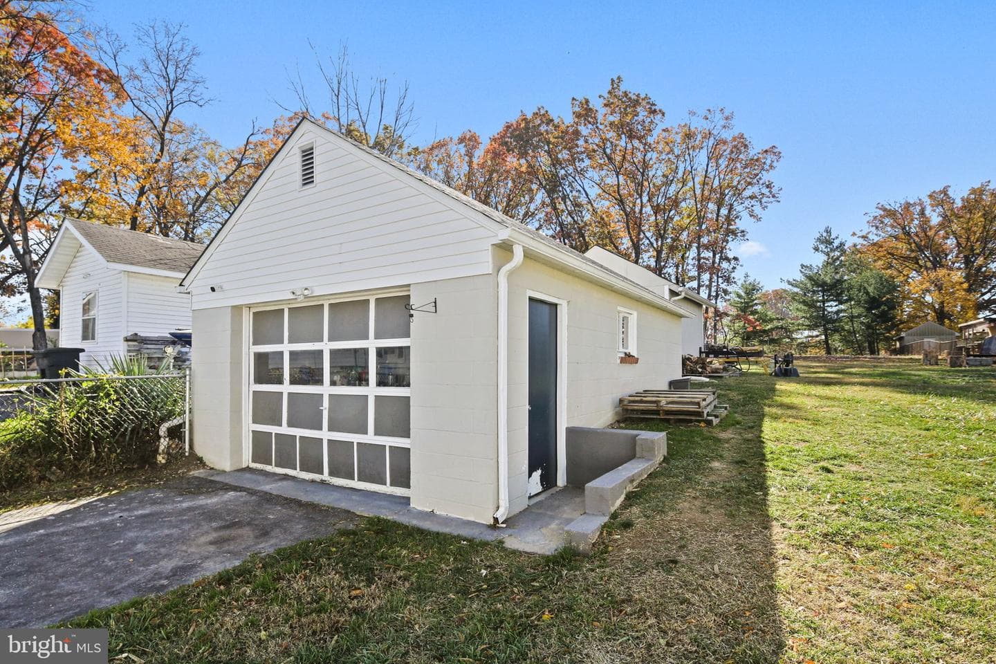 323 Oberle Avenue photo 29