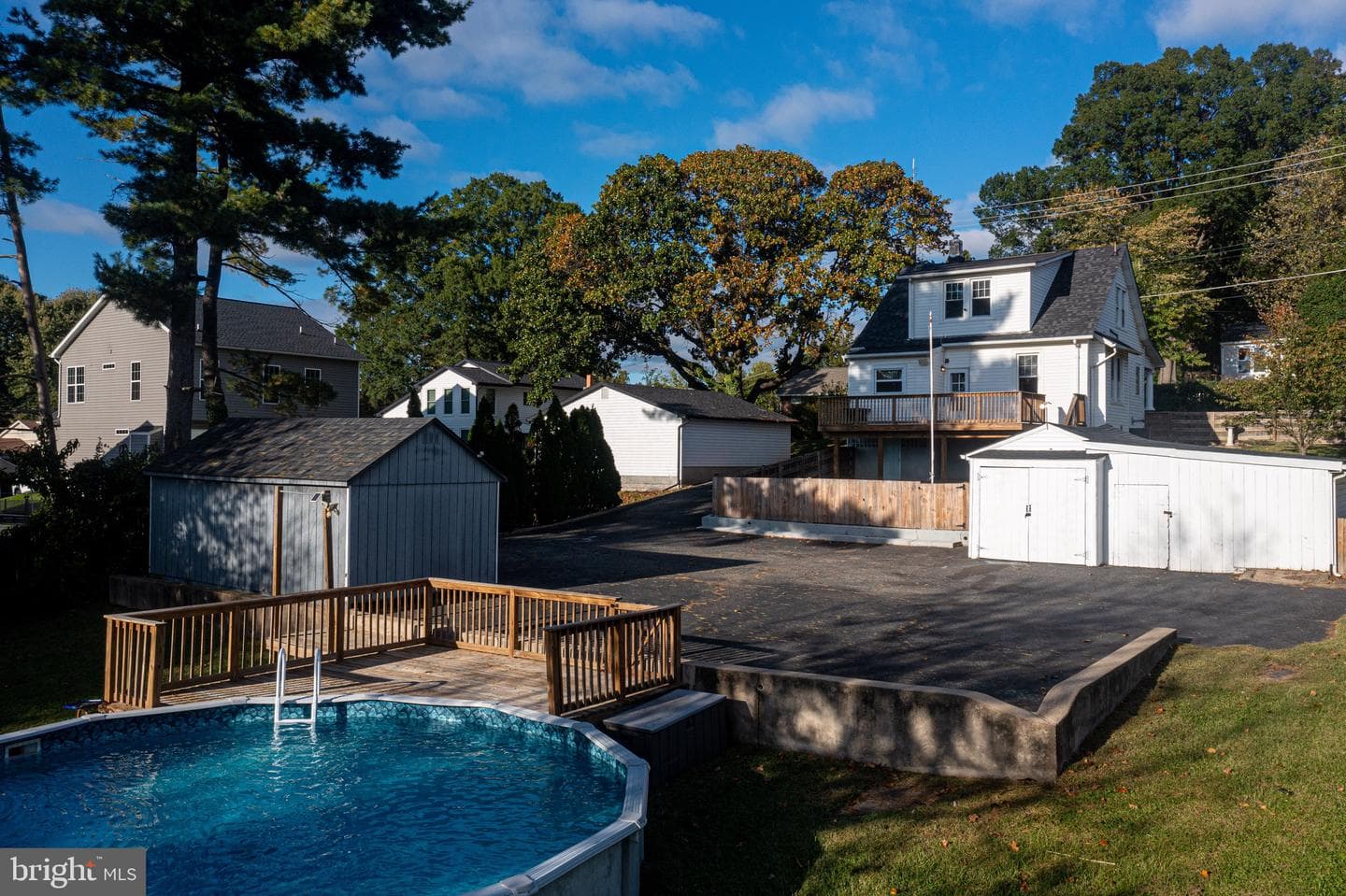 1329 Pine Grove Avenue photo 100