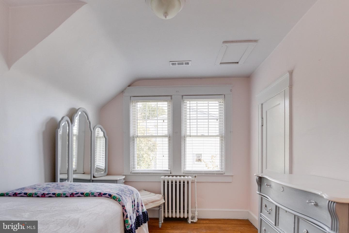 1329 Pine Grove Avenue photo 40