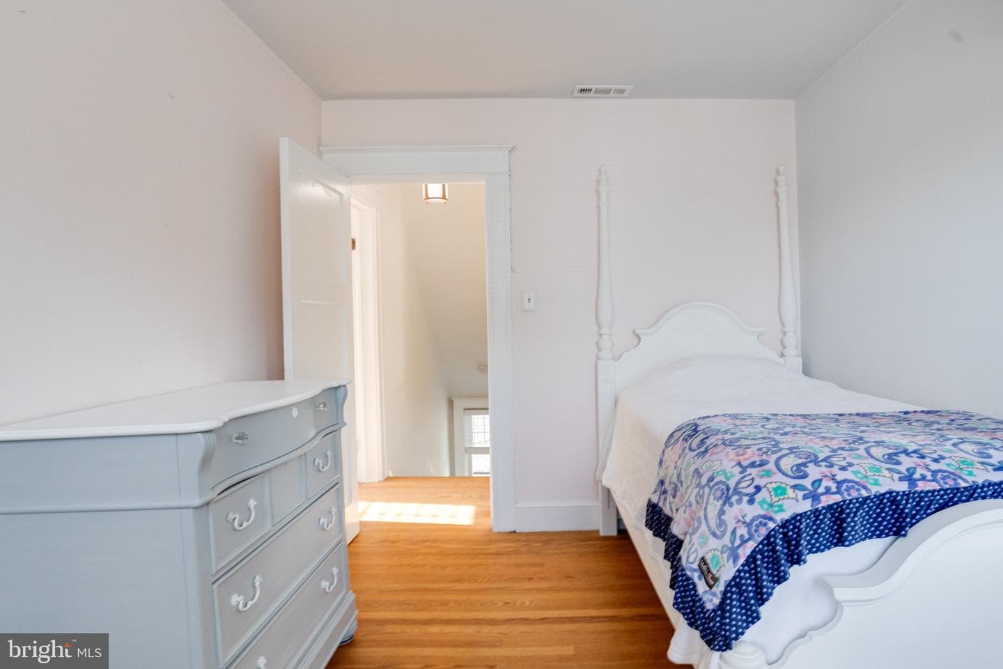 1329 Pine Grove Avenue photo 42