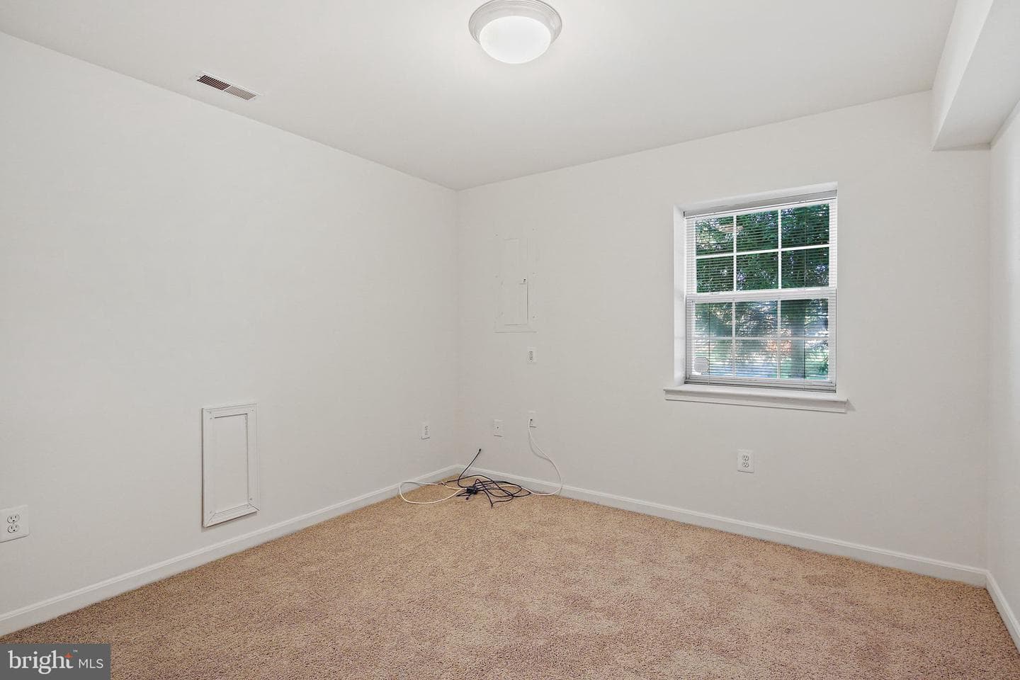 8422 Merryview Drive photo 20