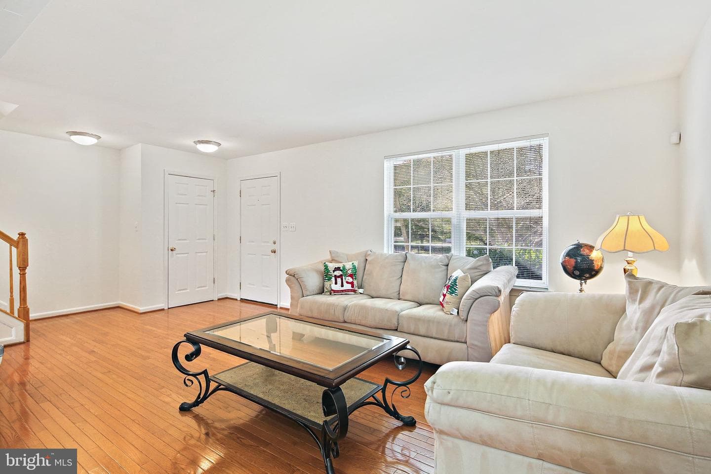 8422 Merryview Drive photo 3