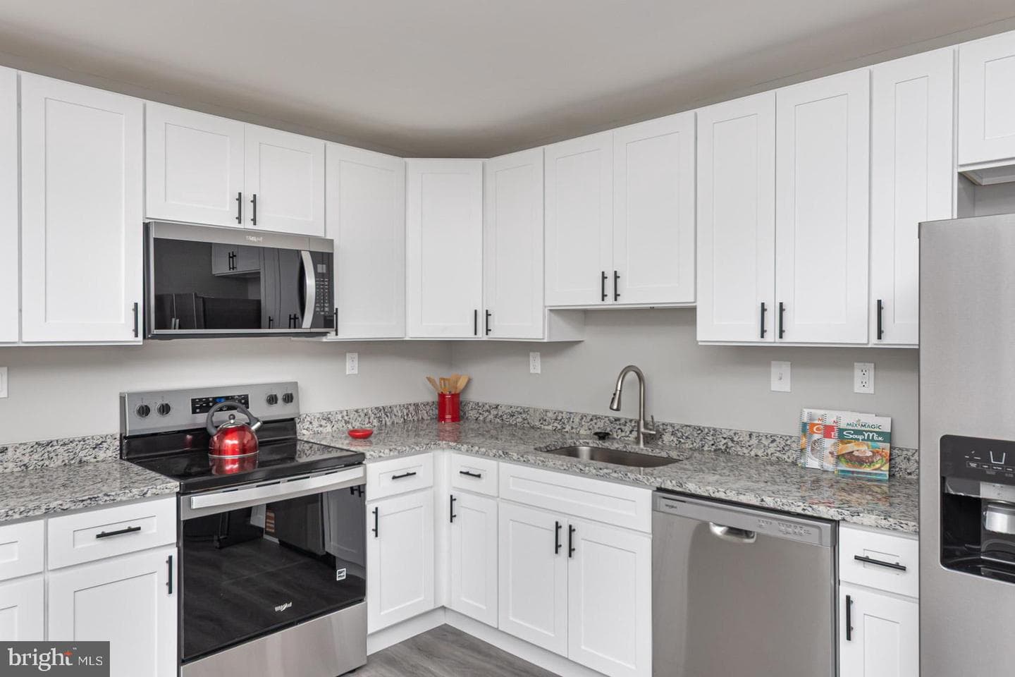 1124 Dorchester Avenue photo 16