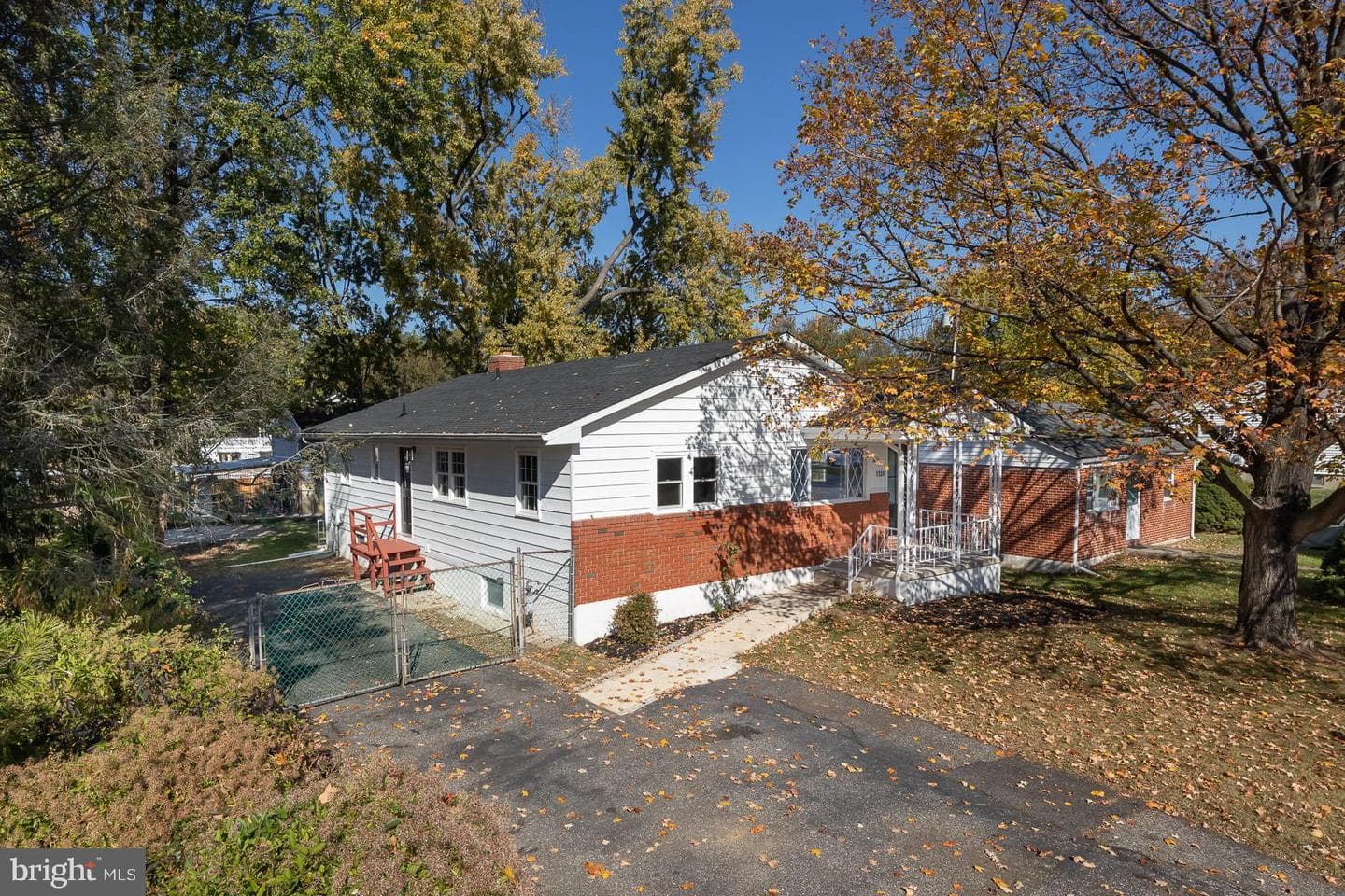 1124 Dorchester Avenue photo 3