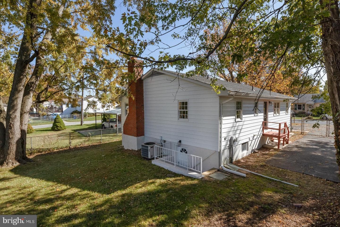 1124 Dorchester Avenue photo 5