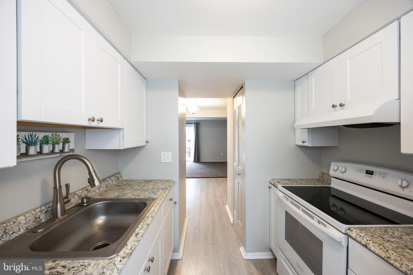 12322 Bonmot Place photo 17