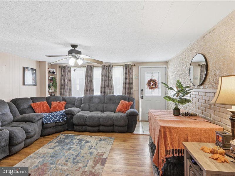 4344 Annapolis Road photo 11