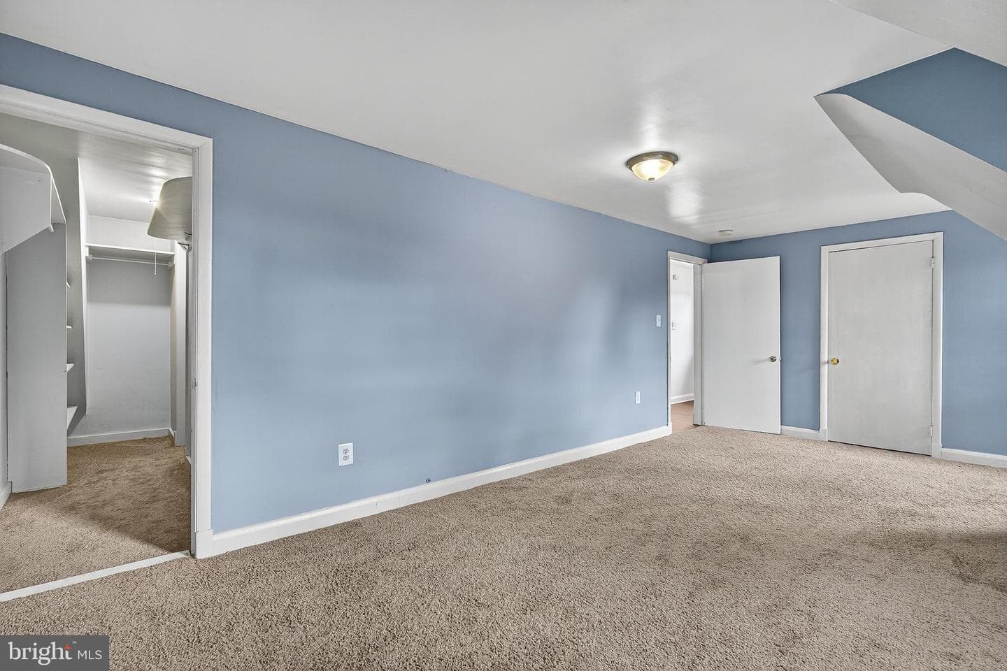 9124 Liberty photo 12
