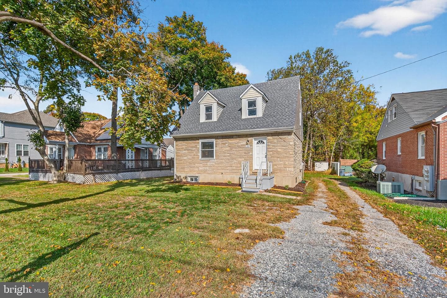 9124 Liberty photo 2