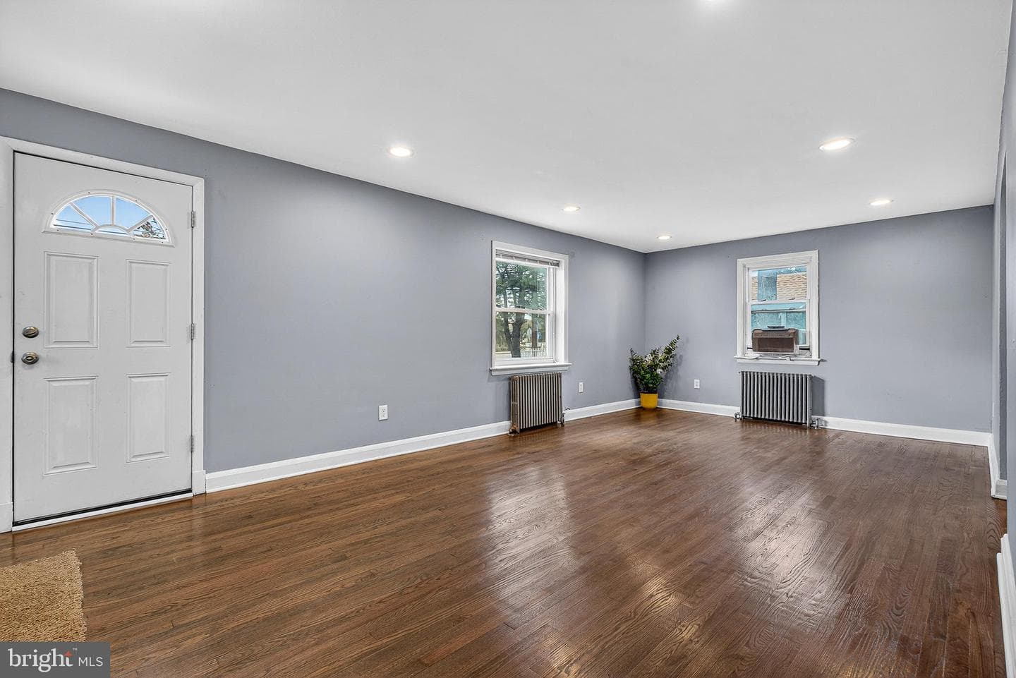 9124 Liberty photo 3