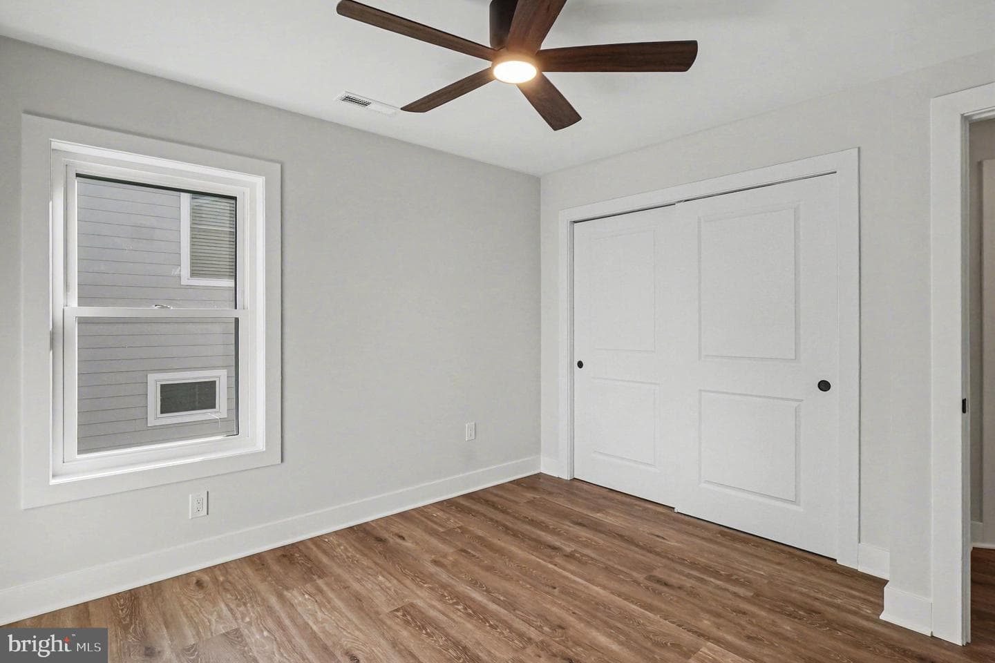 9108 Hinton Avenue photo 40