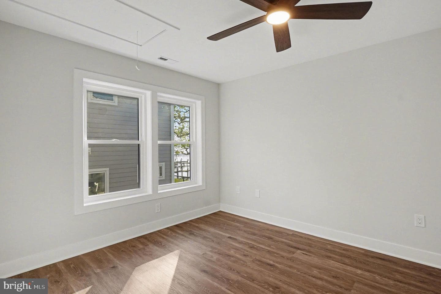 9108 Hinton Avenue photo 47