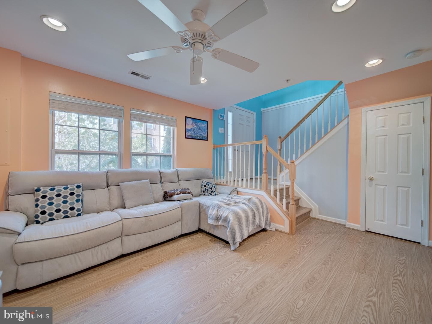 815 Lowe Road photo 6