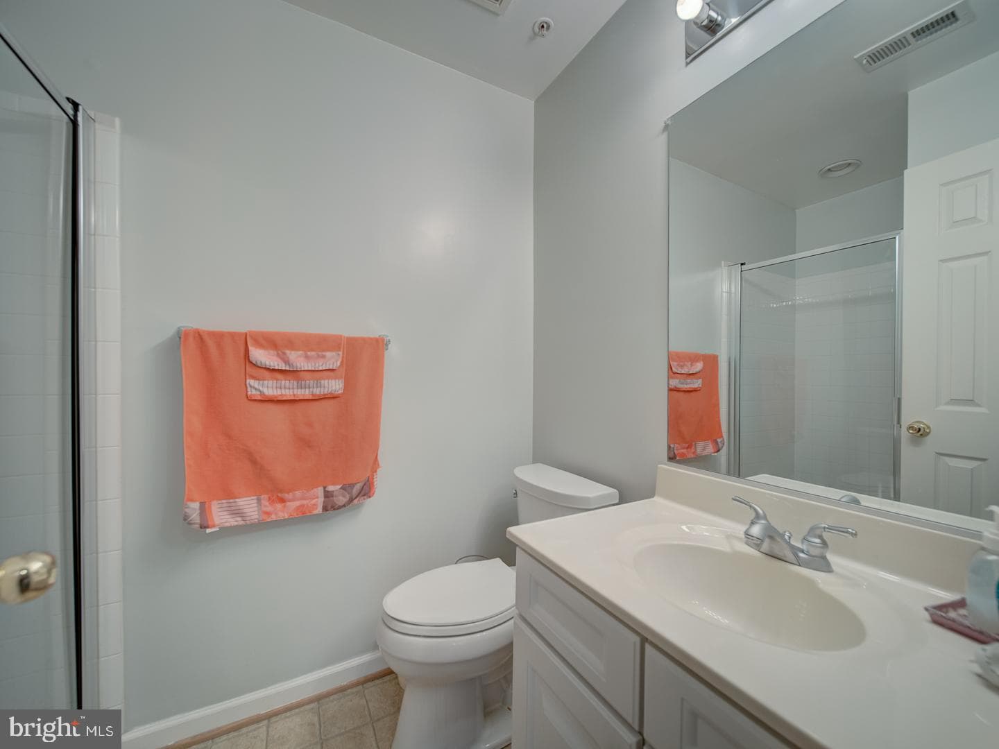 815 Lowe Road photo 8