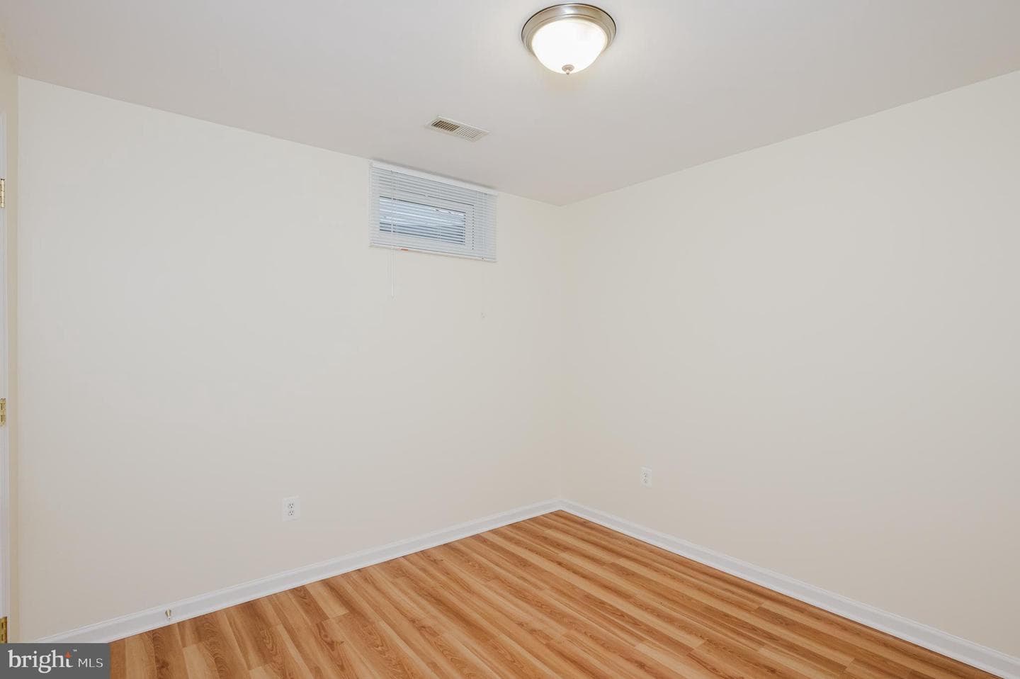 719 Macdill Rd photo 22