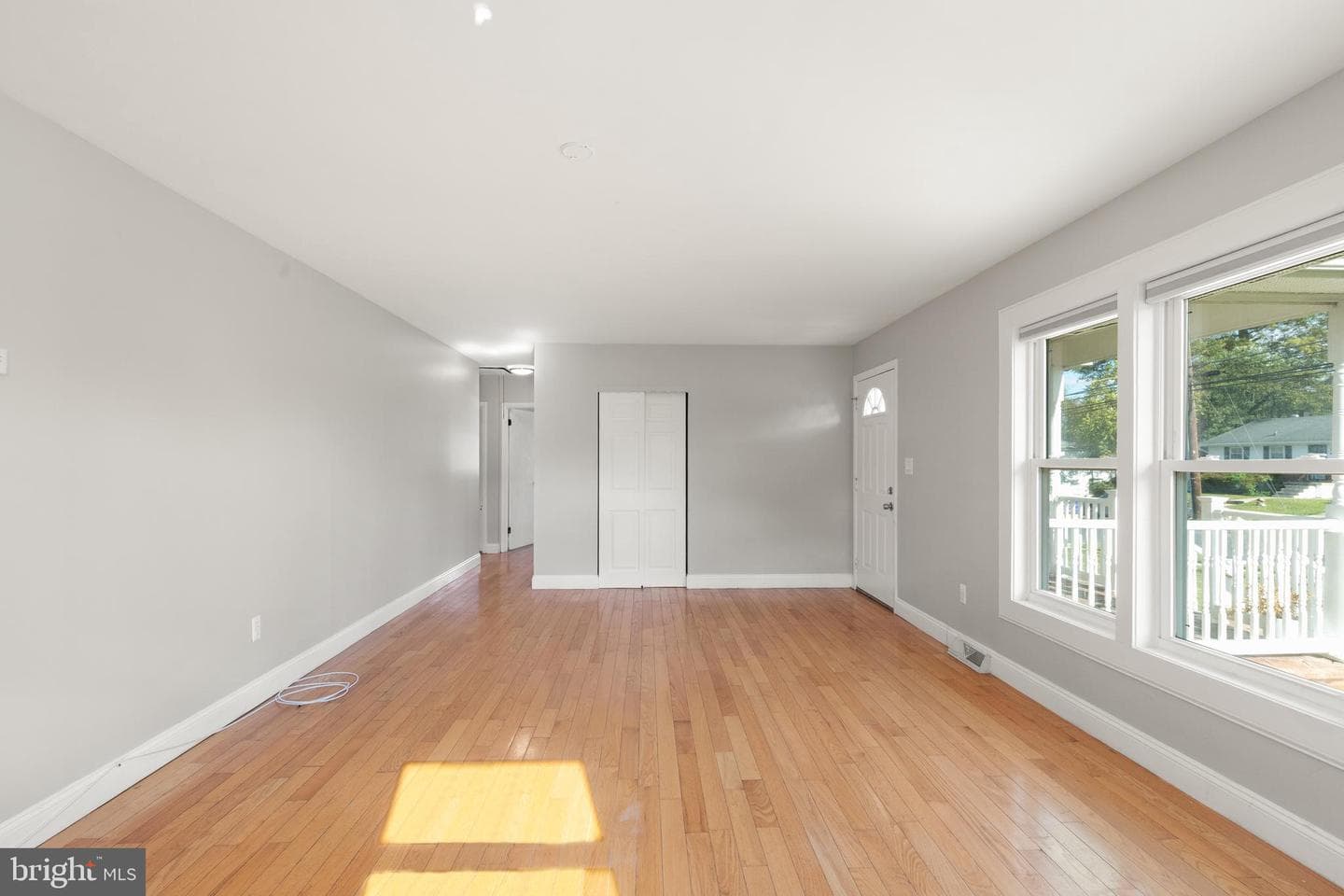 1206 Ingleside Avenue photo 4