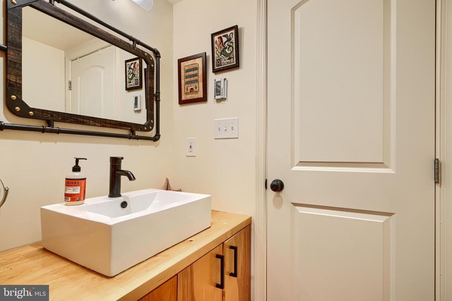 6003 Lakehurst Drive #1 photo 20