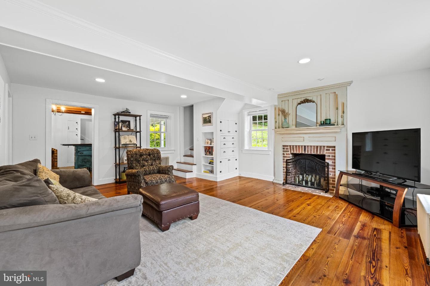2212 River Bend Court photo 5
